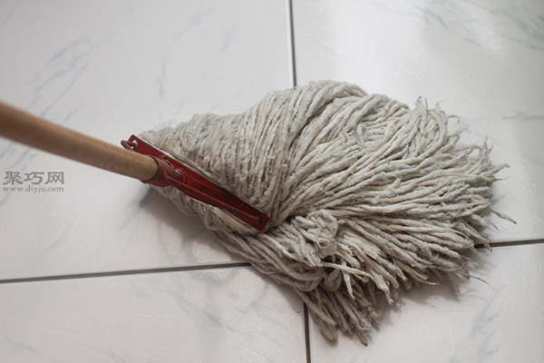 怎么用醋清洁各种表面 教你用醋清洁屋子的方法(图2)