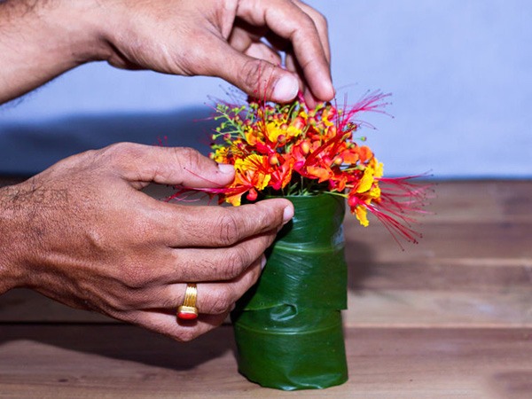 如何在小花瓶里插花 小瓶插花技巧(图7)