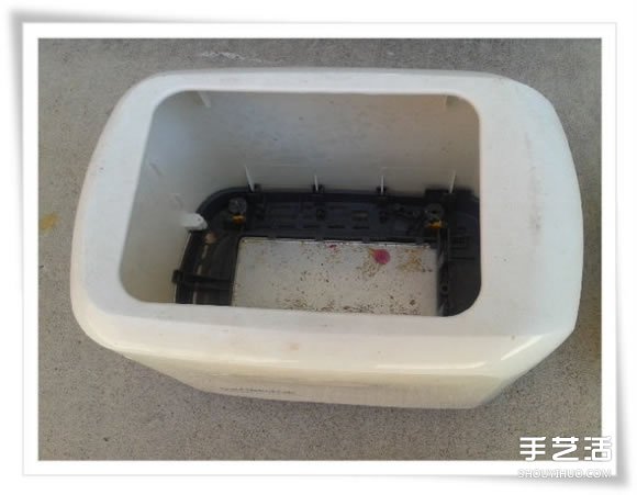 微型花园：废旧烤面包机改造制作的美丽盆景(图4)