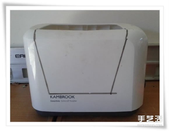 微型花园：废旧烤面包机改造制作的美丽盆景(图6)