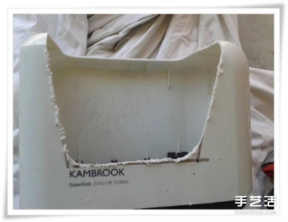 微型花园：废旧烤面包机改造制作的美丽盆景(图8)