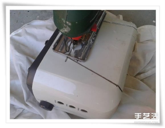 微型花园：废旧烤面包机改造制作的美丽盆景(图7)