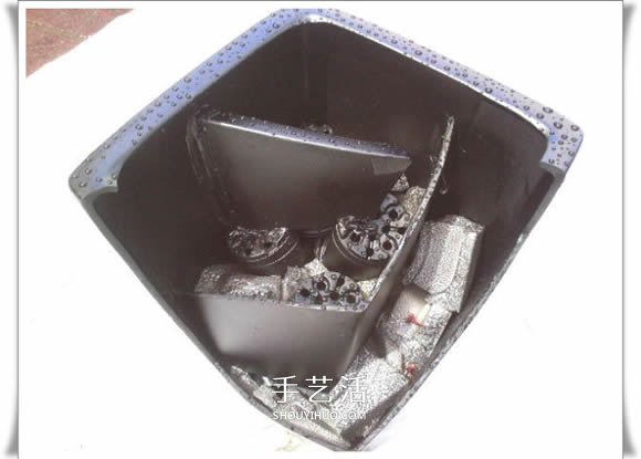 破花盆变盆景的方法 DIY破花盆盆景小制作(图7) 破花盆变盆景的方法 DIY破花盆盆景小制作(图7)