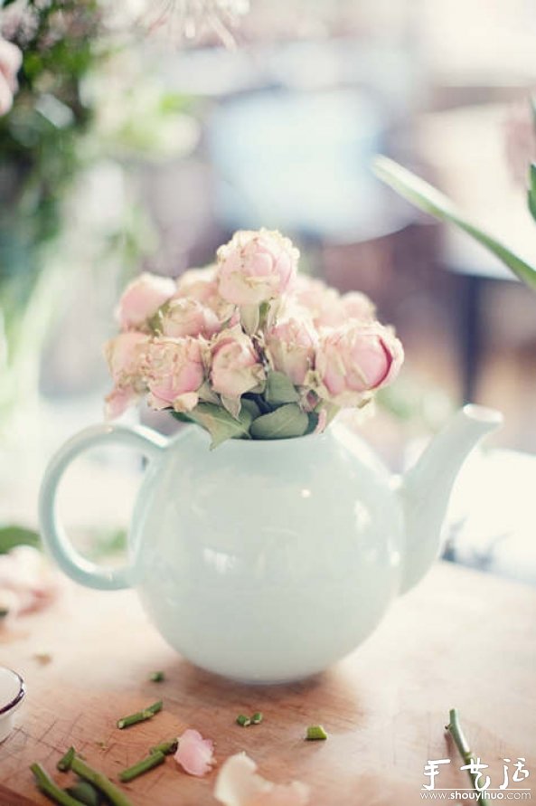 茶壶插花的教程(图5)