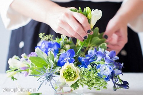随意花卉组合搭配 DIY漂亮插花教程图解(图1)