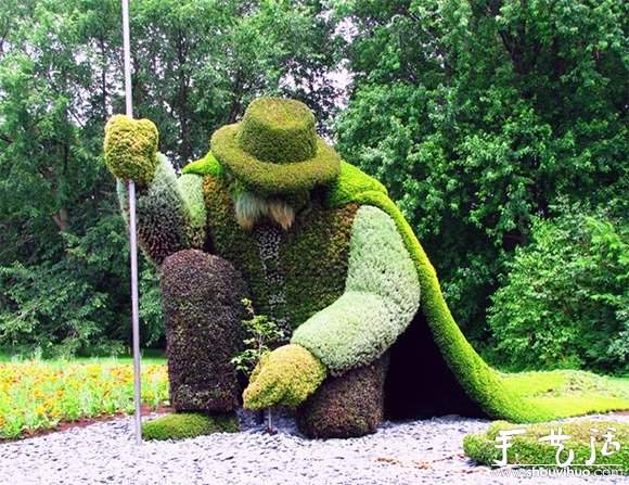 花草修剪出的卡通造型(图5)